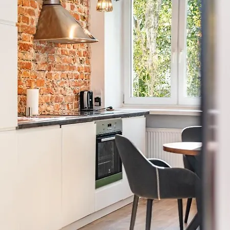 Al. Wyzwolenia 14a By Homeprime Варшава