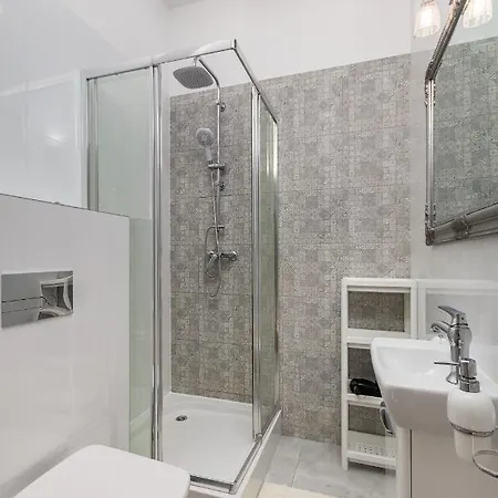 Appartamento Al. Wyzwolenia 14a By Homeprime *