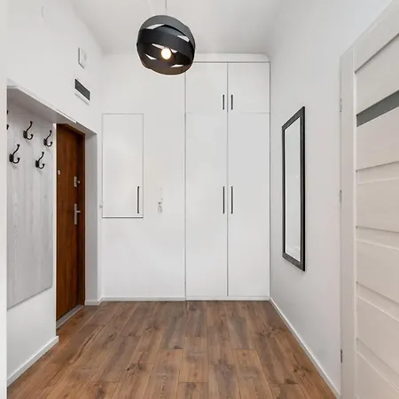 Al. Wyzwolenia 14a By Homeprime *